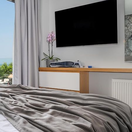 Sunrise Rent Rooms Amoudi Exteriör bild
