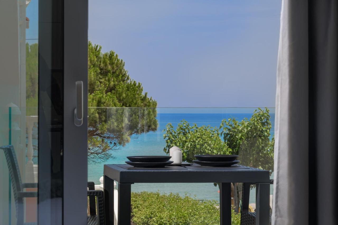 Sunrise Rent Rooms Amoudi Exteriör bild